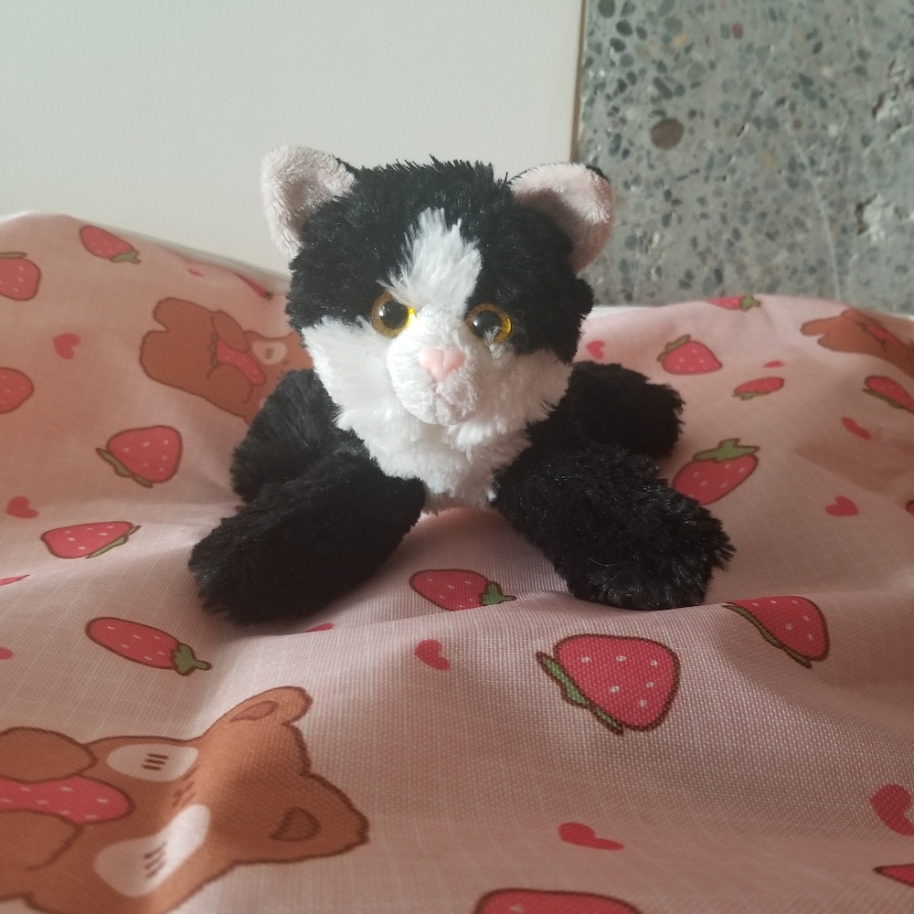 Plush cat - Picture 2 of 5